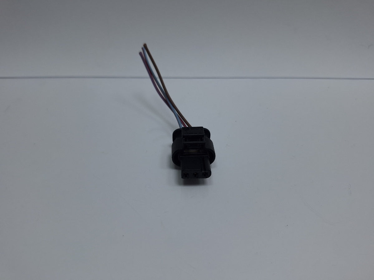 Mufa conector 3 pini AUDI Q5 8RB 2008 -> 2.0 TDI quattro CAHA, CGLB, CMGA 3C0973203