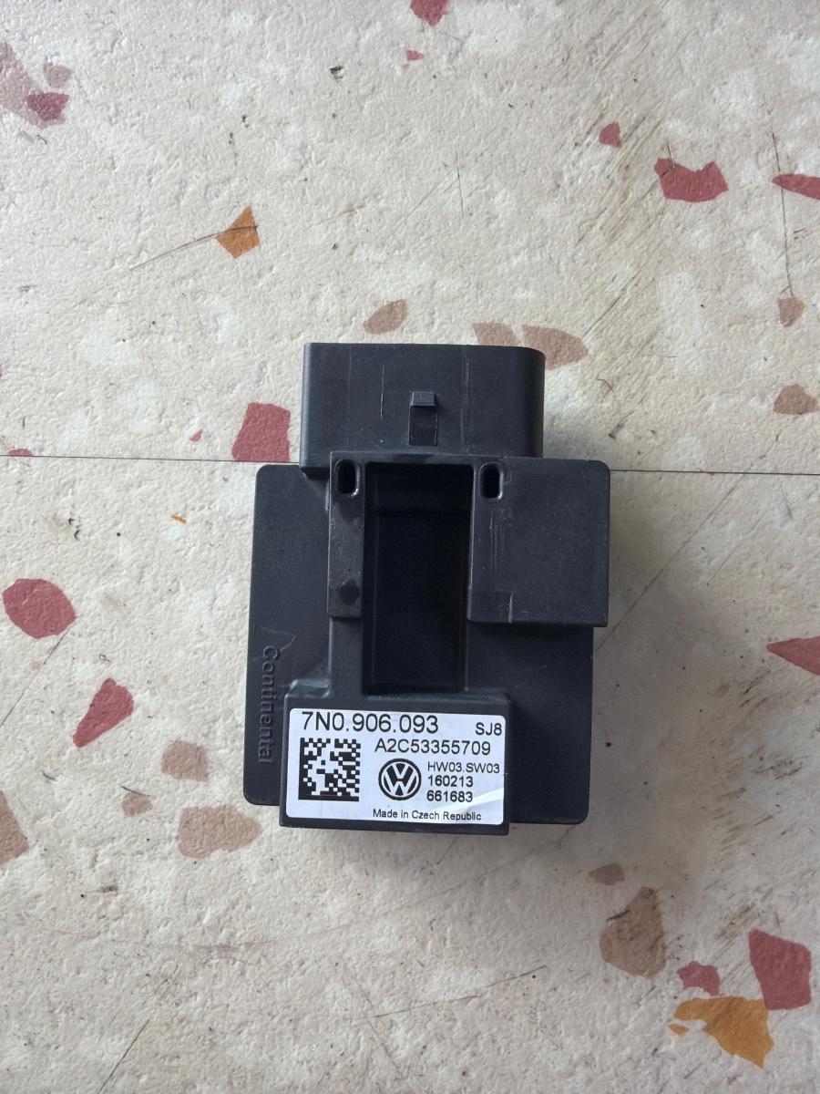 Modul pompa combustibill VOLKSWAGEN TIGUAN 5N_ 2007 -> 2.0 TDI CBAB, CFFB 7N0906093