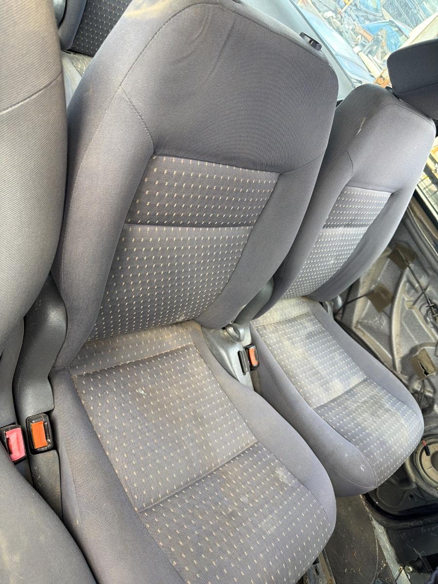 Scaun mijloc spate SEAT ALHAMBRA 7V8, 7V9 1996 - 2010 1.9 TDI AUY, BVK