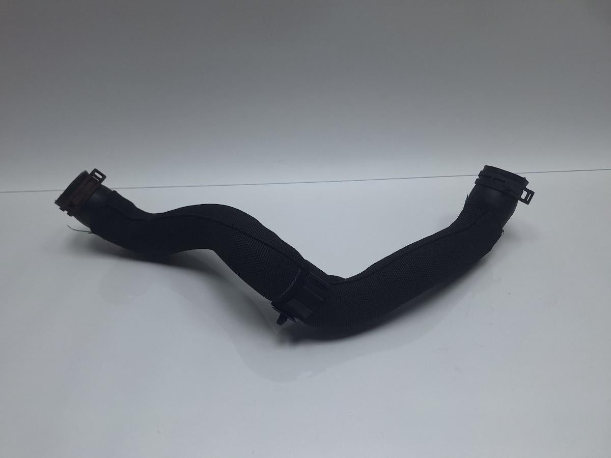 Furtun apa AUDI Q5 8RB 2008 -> 2.0 TDI quattro CAHA, CGLB, CMGA 8R0121055H