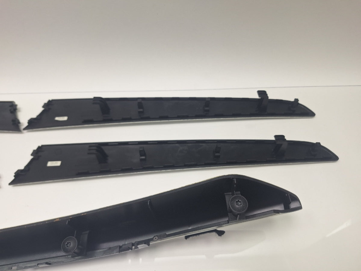 Ornamente usi si consola nichel AUDI Q5 8RB 2008 -> 2.0 TDI quattro CAHA, CGLB, CMGA 8R0867409