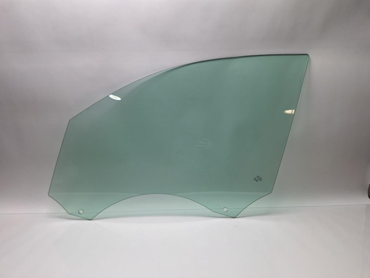 Geam usa stanga fata AUDI Q5 8RB 2008 -> 2.0 TDI quattro CAHA, CGLB, CMGA AGC 43R-00050 8R0845201C