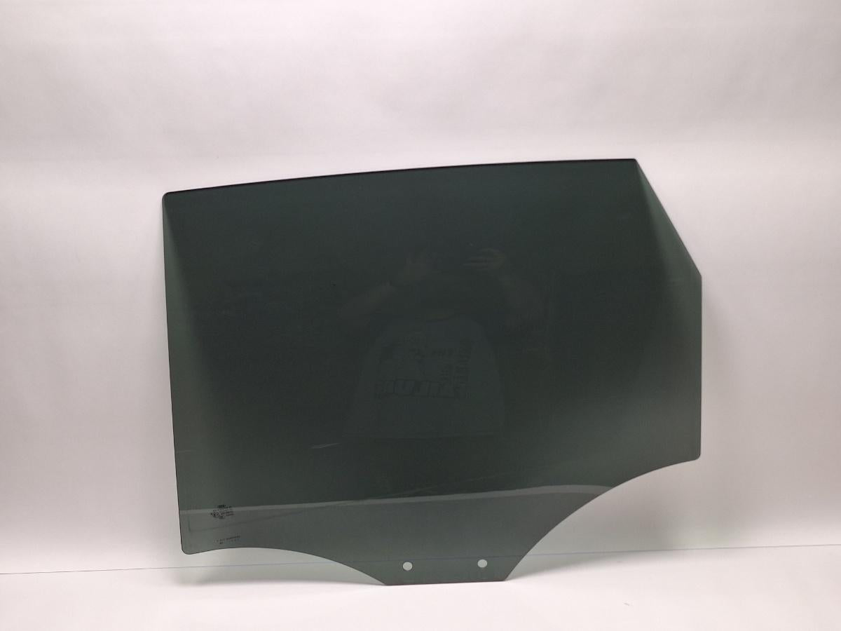 Geam usa Privacy glass stanga spate AUDI Q5 8RB 2008 -> 2.0 TDI quattro CAHA, CGLB, CMGA AGC 43R-006723 8R0845205G