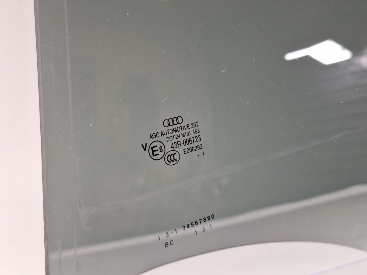 Geam usa Privacy glass stanga spate AUDI Q5 8RB 2008 -> 2.0 TDI quattro CAHA, CGLB, CMGA AGC 43R-006723 8R0845205G
