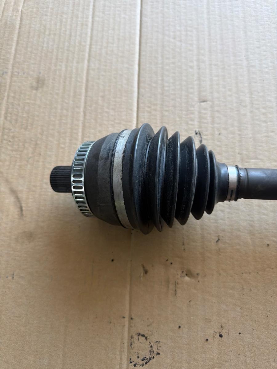 Planetara dreapta SEAT ALHAMBRA 7V8, 7V9 1996 - 2010 1.9 TDI AUY, BVK VKJC 7004 7M3407271F