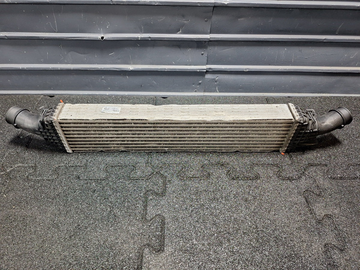 Radiator intercooler AUDI Q5 8RB 2008 -> 2.0 TDI quattro CAHA, CGLB, CMGA 8K0145805G