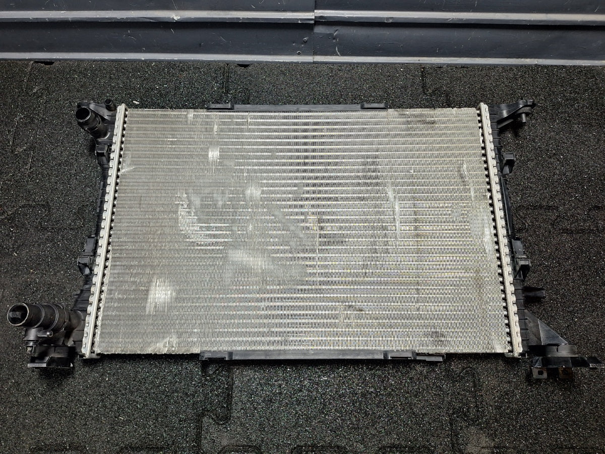 Radiator lichid de racire AUDI Q5 8RB 2008 -> 2.0 TDI quattro CAHA, CGLB, CMGA 8K0121251R