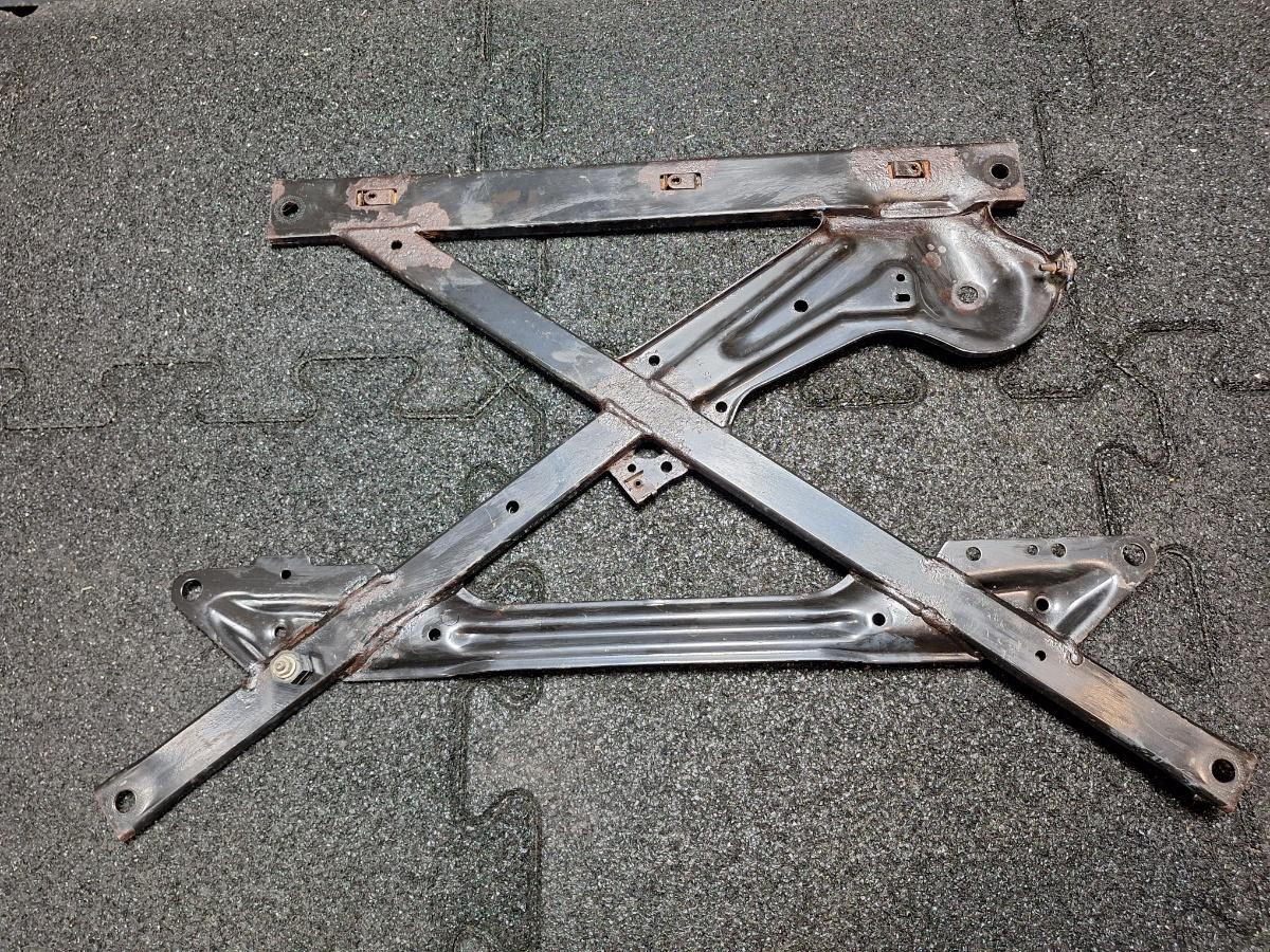 Scut de protectie motor AUDI Q5 8RB 2008 -> 2.0 TDI quattro CAHA, CGLB, CMGA 8T2399345L