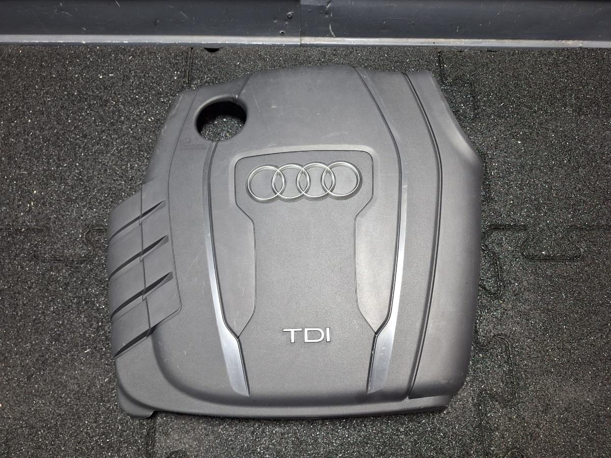Capac motor (ornament) AUDI Q5 8RB 2008 -> 2.0 TDI quattro CAHA, CGLB, CMGA 03L103925AB