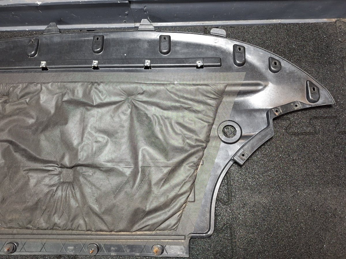 Scut de protectie motor AUDI Q5 8RB 2008 -> 2.0 TDI quattro CAHA, CGLB, CMGA 8R0863821C