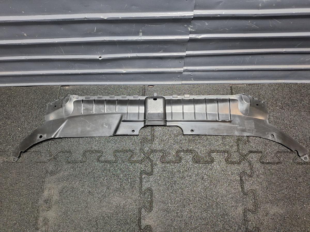 Capac trager AUDI Q5 8RB 2008 -> 2.0 TDI quattro CAHA, CGLB, CMGA 8R0807081
