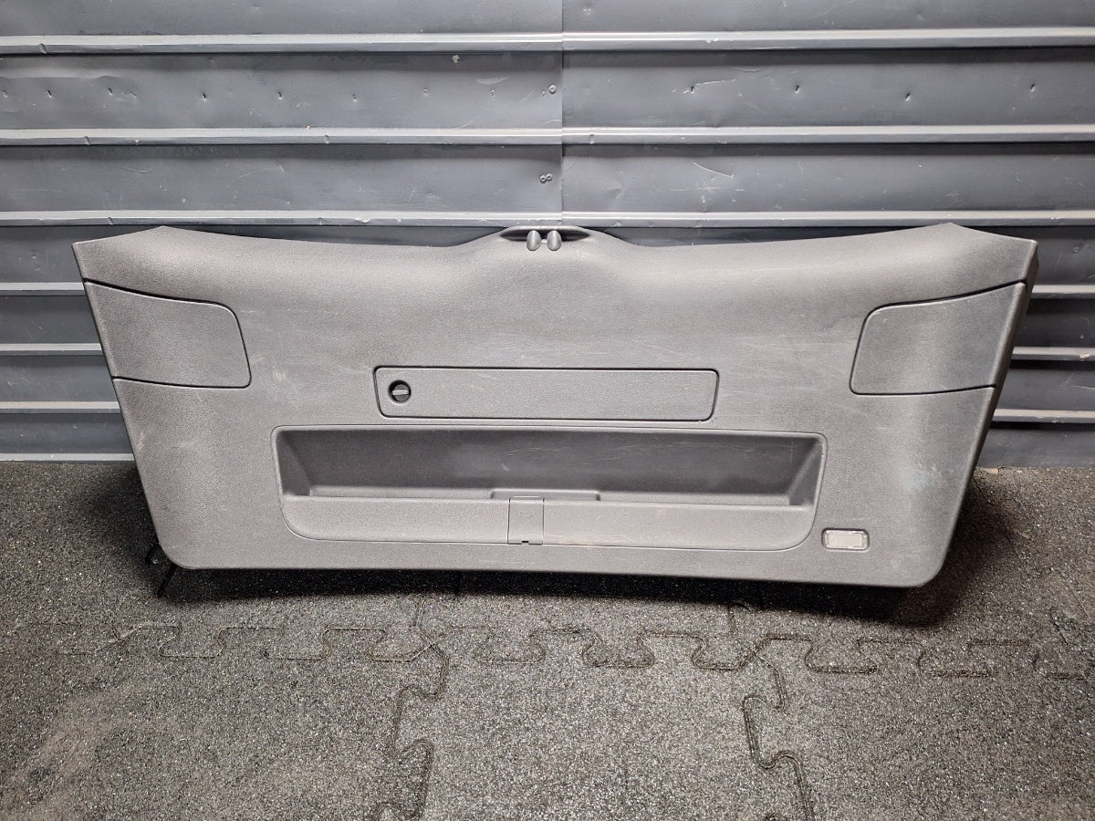 Ornamente capac hayon/portbagaj AUDI Q5 8RB 2008 -> 2.0 TDI quattro CAHA, CGLB, CMGA 8R0867979B