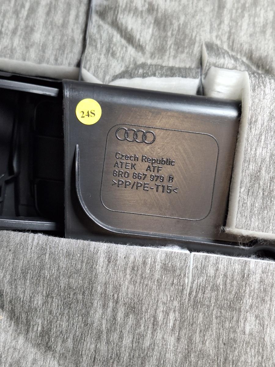 Ornamente capac hayon/portbagaj AUDI Q5 8RB 2008 -> 2.0 TDI quattro CAHA, CGLB, CMGA 8R0867979B