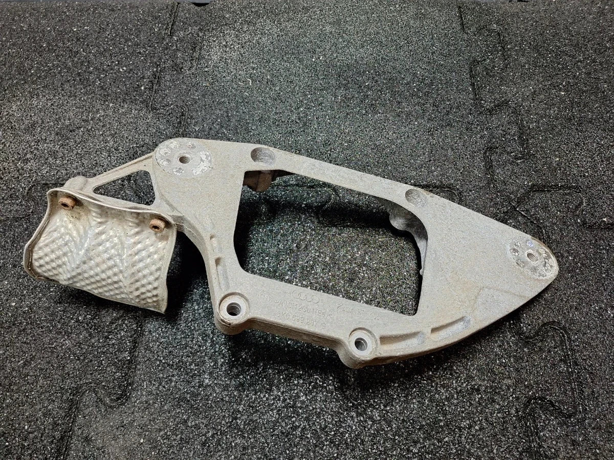 Suport de fixare diferential spate AUDI Q5 8RB 2008 -> 2.0 TDI quattro CAHA, CGLB, CMGA 8K0599287G