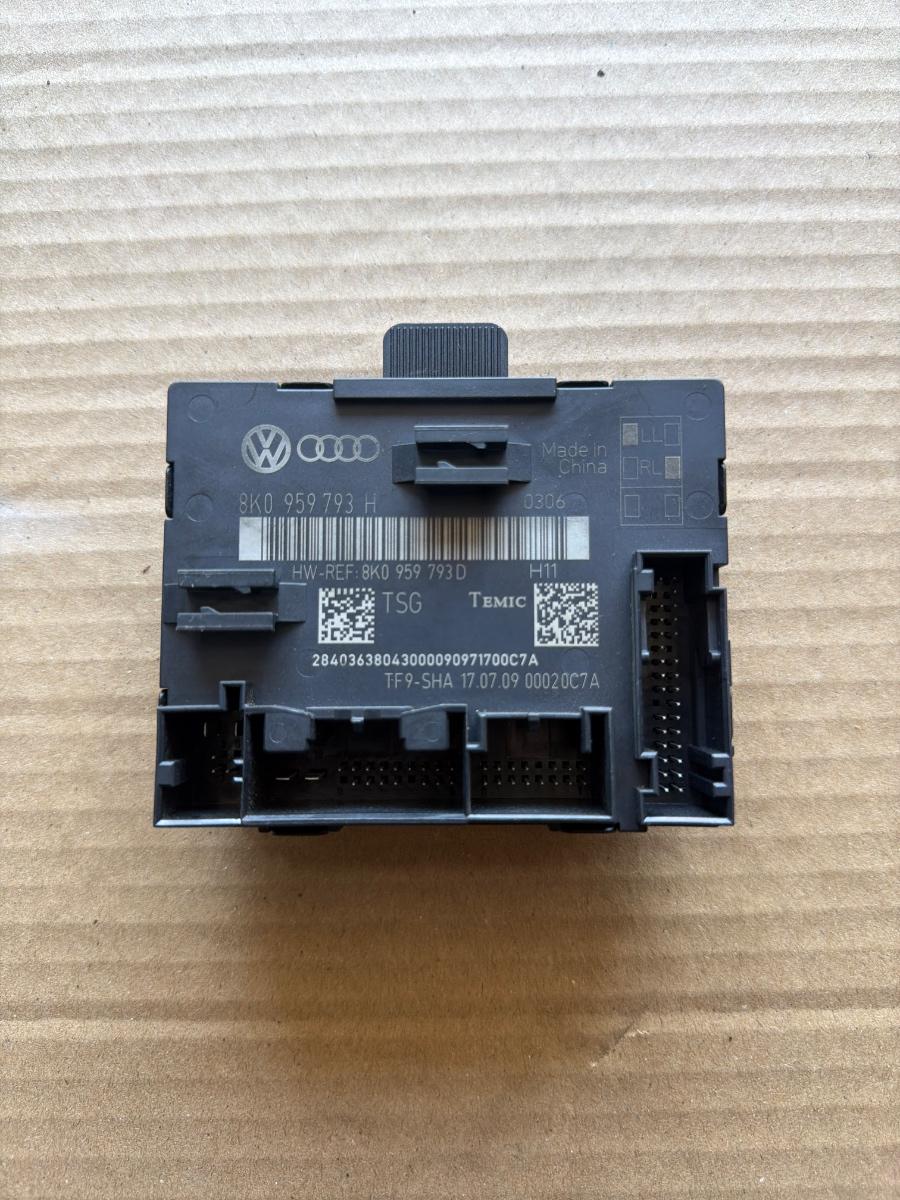 Modul/unitate de control portiera stanga fata AUDI A4 IV Avant 8K5, B8 2007 - 2015 2.0 TDI CAGA, CJCA, CMEA, CMFA 8K0959793H