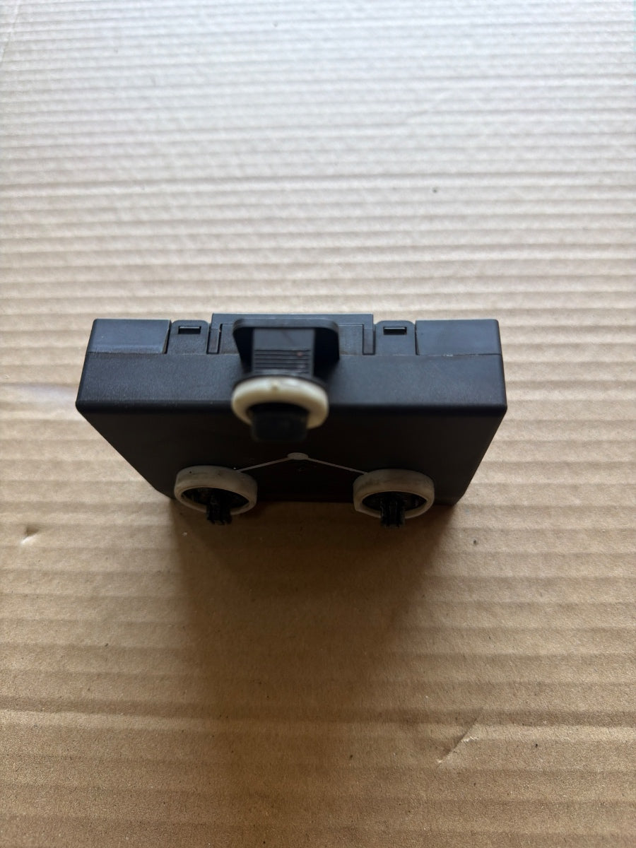 Modul/unitate de control portiera stanga fata AUDI A4 IV Avant 8K5, B8 2007 - 2015 2.0 TDI CAGA, CJCA, CMEA, CMFA 8K0959793H