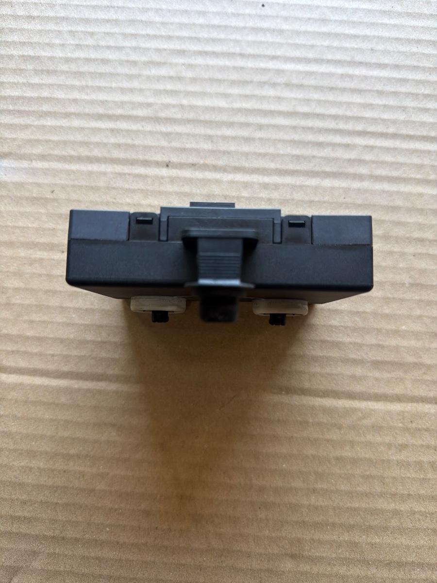 Modul/unitate de control portiera dreapta fata AUDI A4 IV Avant 8K5, B8 2007 - 2015 2.0 TDI CAGA, CJCA, CMEA, CMFA 8K0959792H
