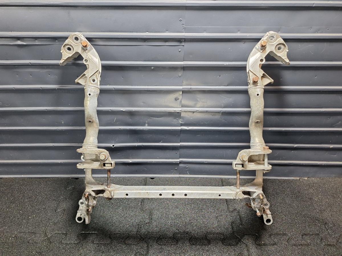 Punte fata jug motor AUDI Q5 8RB 2008 -> 2.0 TDI quattro CAHA, CGLB, CMGA 8R0399315K