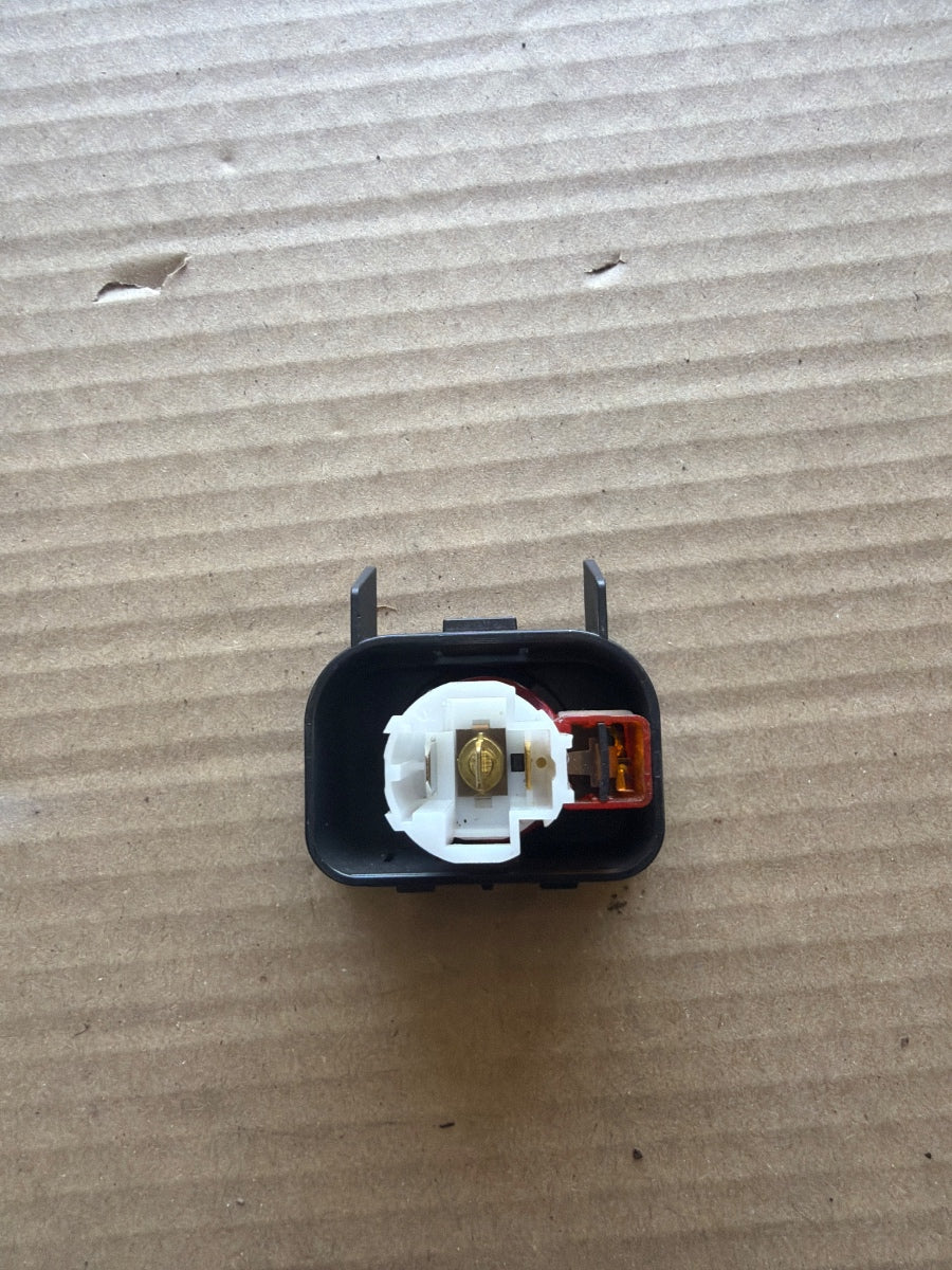 Bricheta spate AUDI A4 IV Avant 8K5, B8 2007 - 2015 2.0 TDI CAGA, CJCA, CMEA, CMFA 8K0919565