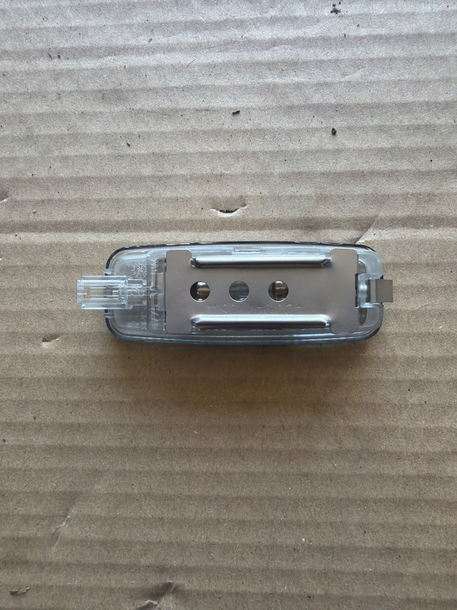 Lampa parasolar AUDI A4 IV Avant 8K5, B8 2007 - 2015 2.0 TDI CAGA, CJCA, CMEA, CMFA