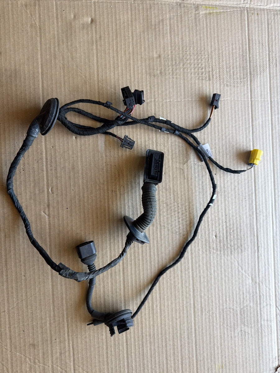 Cablaj portiera spate dreapta AUDI A4 IV Avant 8K5, B8 2007 - 2015 2.0 TDI CAGA, CJCA, CMEA, CMFA