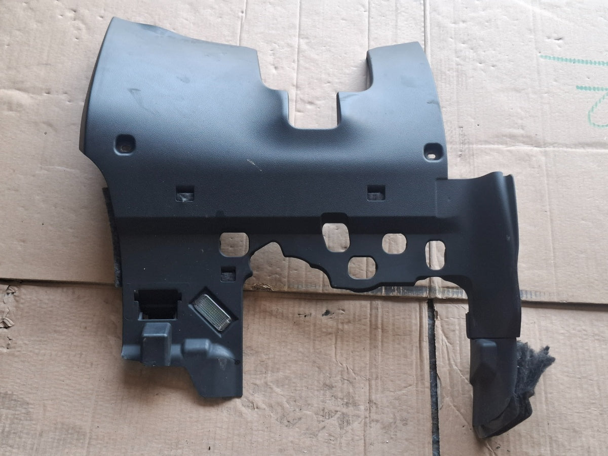 Ornament panou de bord stanga AUDI A4 IV Avant 8K5, B8 2007 - 2015 2.0 TDI CAGA, CJCA, CMEA, CMFA 8K1863075A
