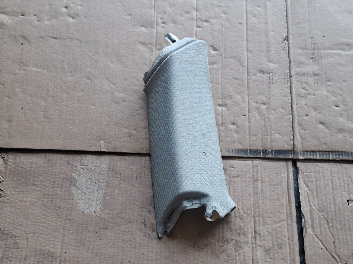 Ornamente stalp (C) stanga AUDI A4 IV Avant 8K5, B8 2007 - 2015 2.0 TDI CAGA, CJCA, CMEA, CMFA 8K9867287