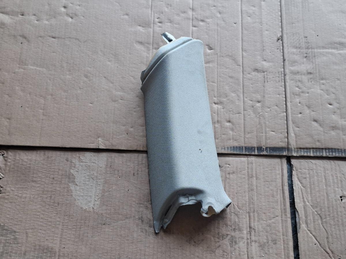 Ornamente stalp (C) stanga AUDI A4 IV Avant 8K5, B8 2007 - 2015 2.0 TDI CAGA, CJCA, CMEA, CMFA 8K9867287
