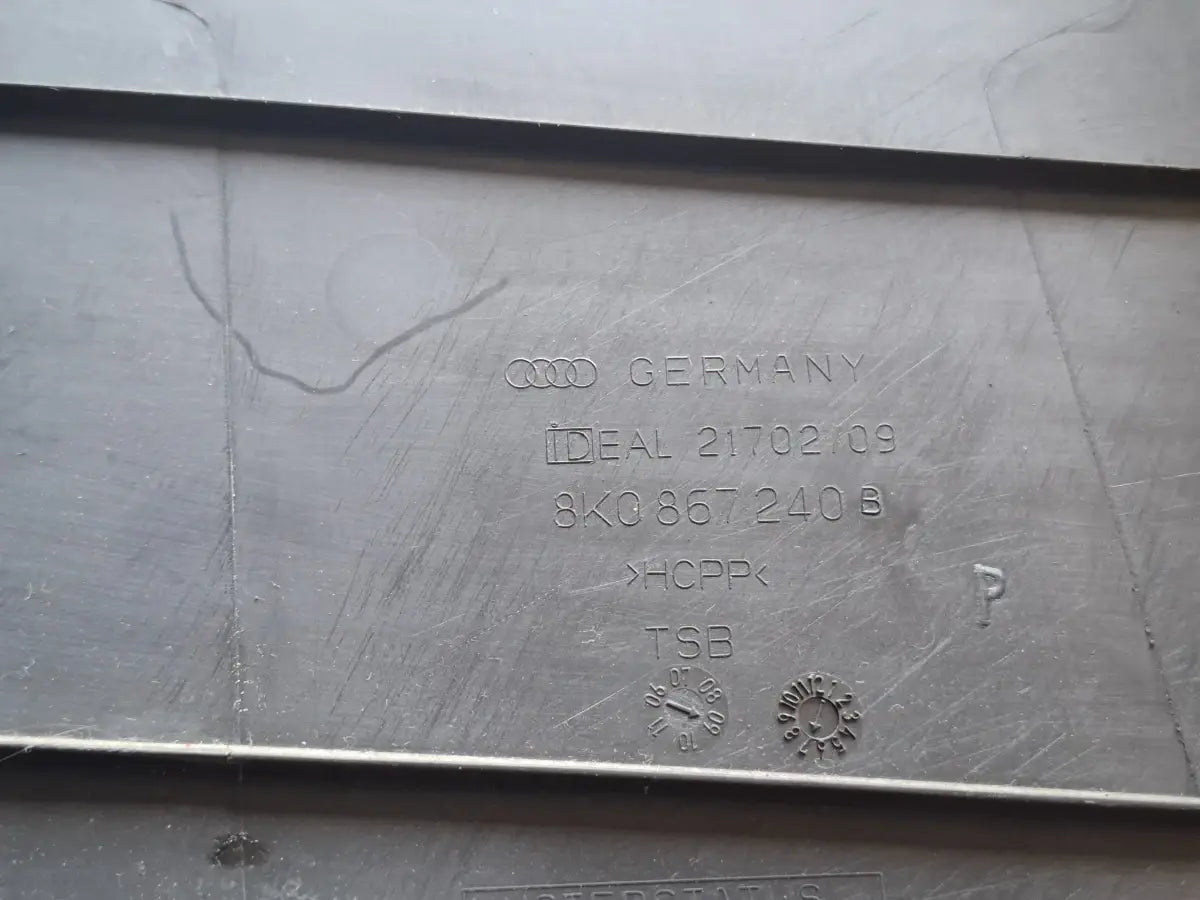 Ornament stalp (B) (inferior) dreapta AUDI A4 IV Avant 8K5, B8 2007 - 2015 2.0 TDI CAGA, CJCA, CMEA, CMFA 8K0867240B