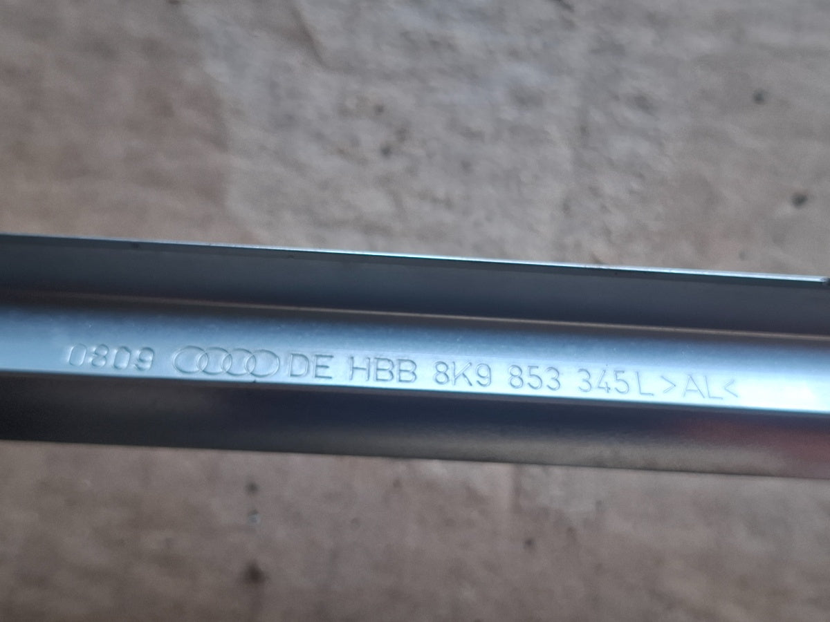 Protectie margine geam stanga spate AUDI A4 IV Avant 8K5, B8 2007 - 2015 2.0 TDI CAGA, CJCA, CMEA, CMFA 8K9853345L