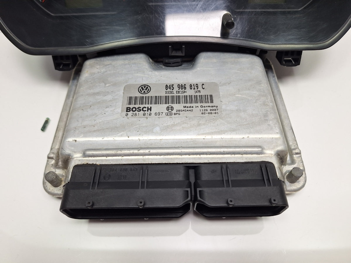 Kit sistem de pornire/oprire VOLKSWAGEN POLO 9N_ 2001 - 2012 1.4 TDI AMF, BAY BOSCH 0281010697 045906019C