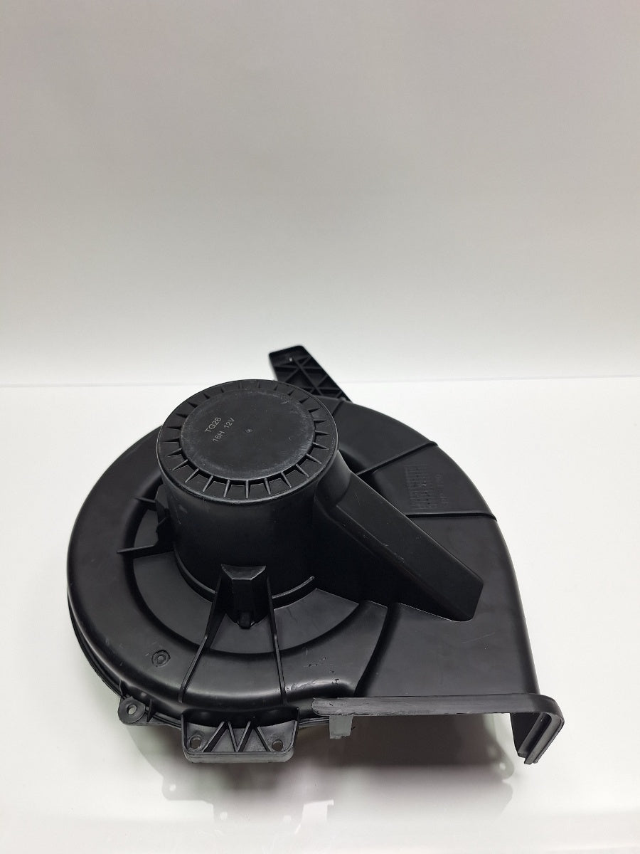 Ventilator aeroterma VOLKSWAGEN POLO 9N_ 2001 - 2012 1.4 TDI AMF, BAY 6Q1820015G