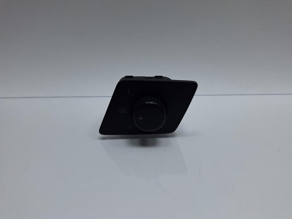 Buton reglaj oglinzi VOLKSWAGEN POLO 9N_ 2001 - 2012 1.4 TDI AMF, BAY 6Q1959565D