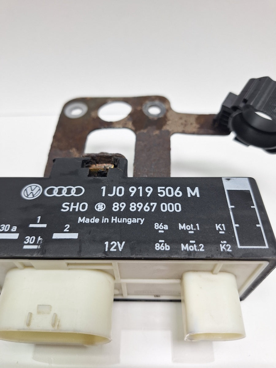 Releu ventilatoare VOLKSWAGEN POLO 9N_ 2001 - 2012 1.4 TDI AMF, BAY 1J0919506M