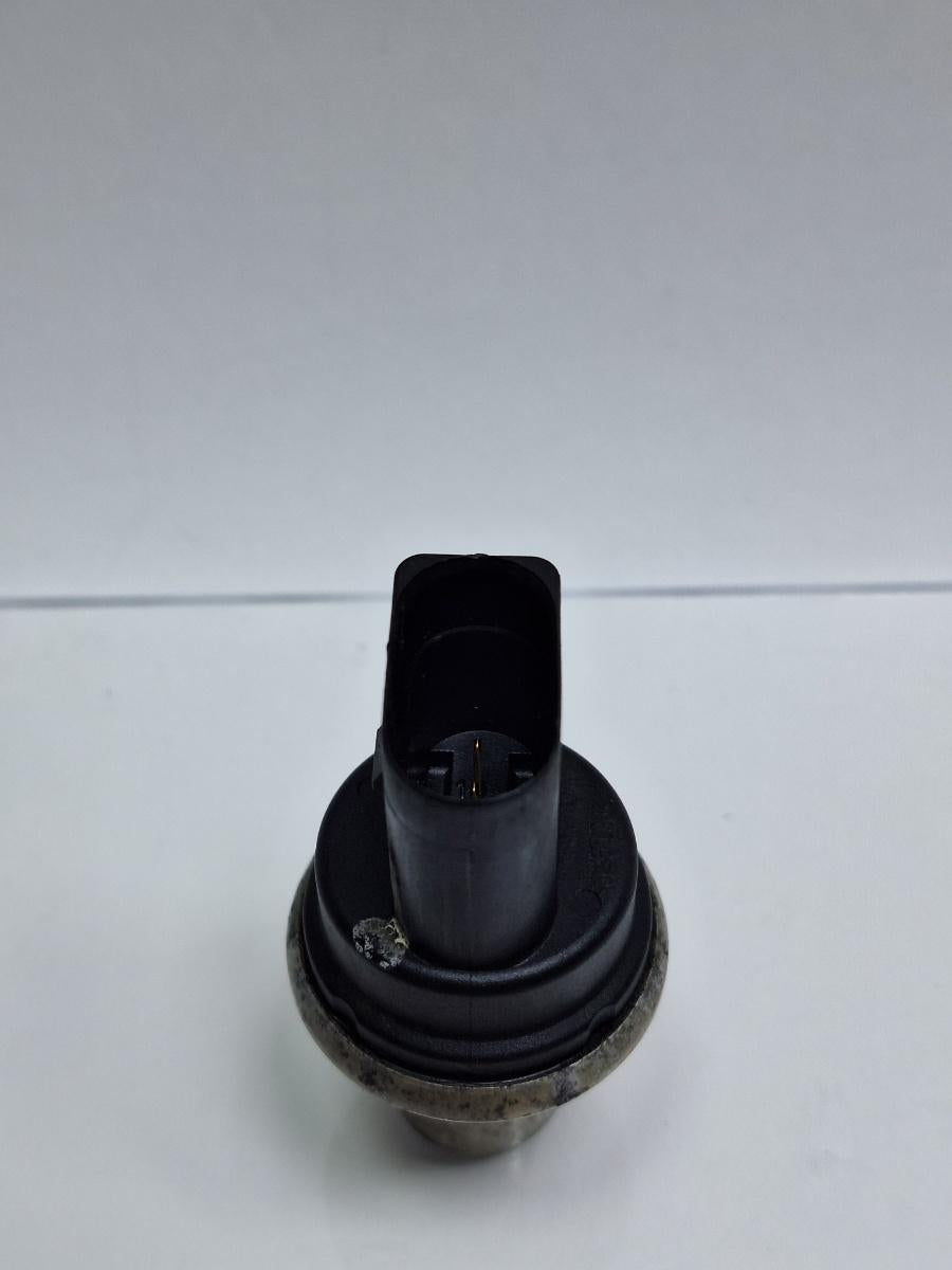 Senzor de presiune aer conditionat (AC) VOLKSWAGEN POLO 9N_ 2001 - 2012 1.4 TDI AMF, BAY 1J0959126