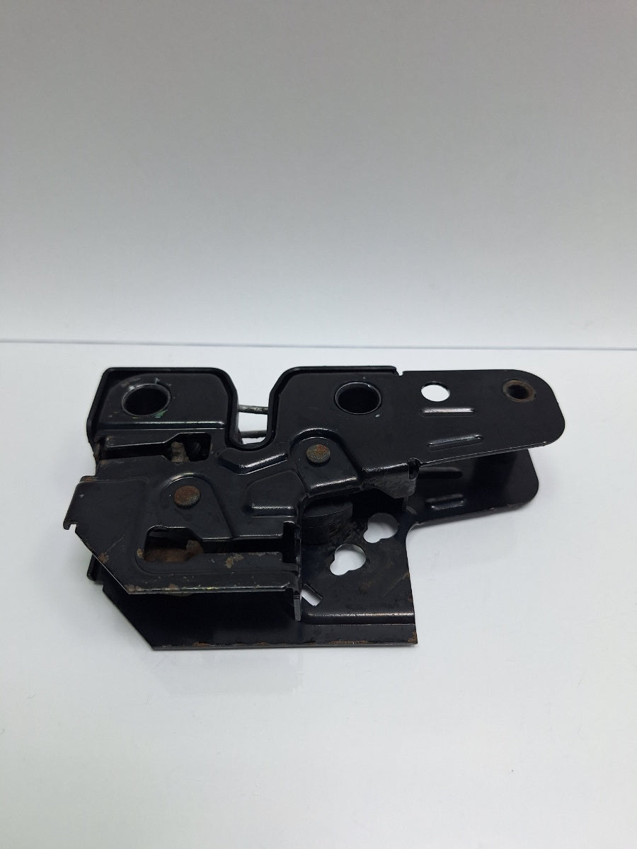 Broasca capota VOLKSWAGEN POLO 9N_ 2001 - 2012 1.4 TDI AMF, BAY 6Q0823509A