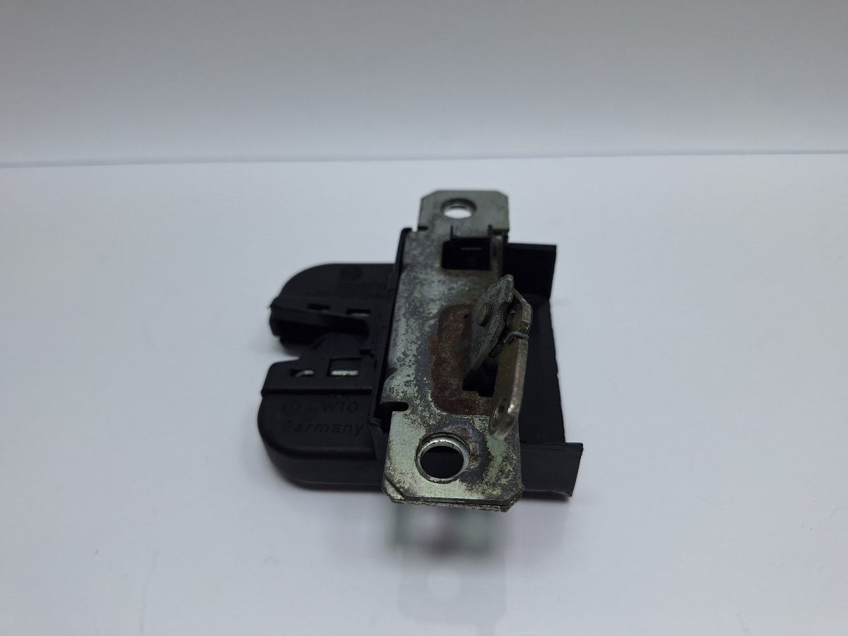 Broasca hayon/portbagaj VOLKSWAGEN POLO 9N_ 2001 - 2012 1.4 TDI AMF, BAY 6Q6827505B