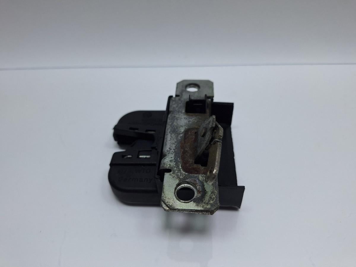 Broasca hayon/portbagaj VOLKSWAGEN POLO 9N_ 2001 - 2012 1.4 TDI AMF, BAY 6Q6827505B