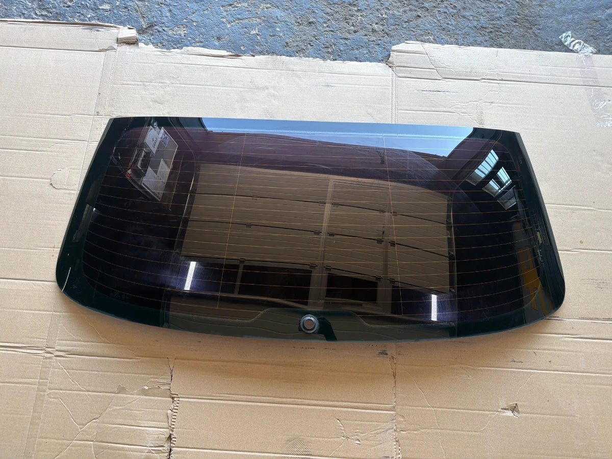 Geam luneta spate AUDI A4 IV Avant 8K5, B8 2007 - 2015 2.0 TDI CAGA, CJCA, CMEA, CMFA 8K9845501