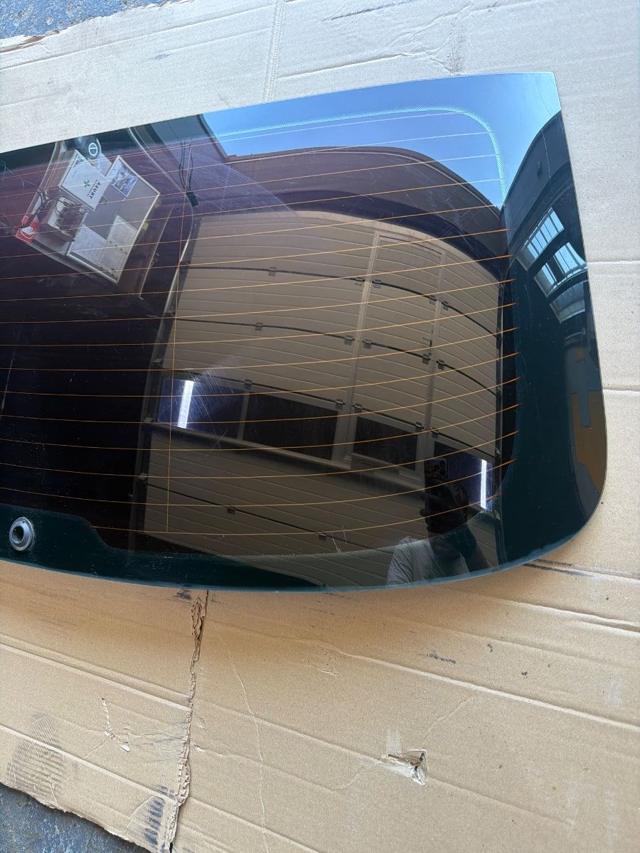 Geam luneta spate AUDI A4 IV Avant 8K5, B8 2007 - 2015 2.0 TDI CAGA, CJCA, CMEA, CMFA 8K9845501