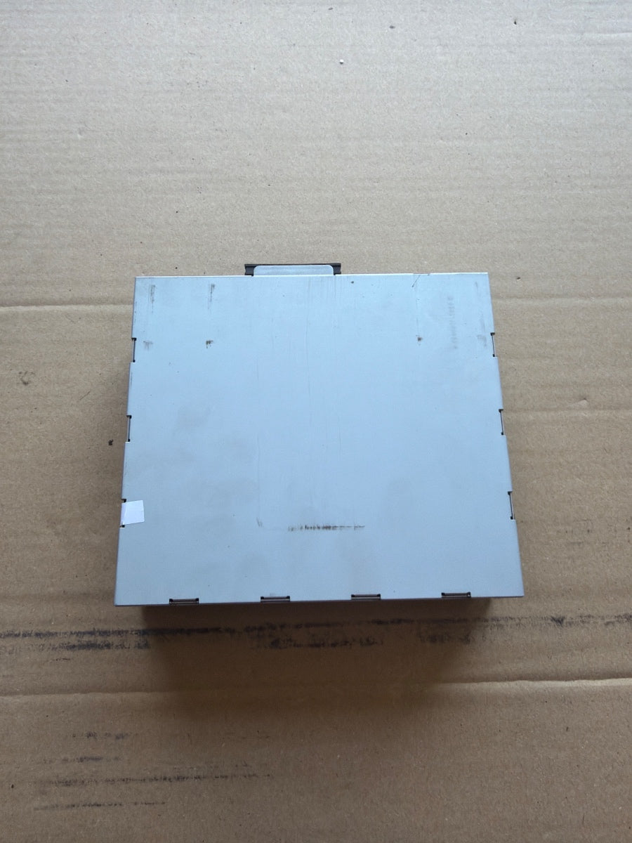 Amplificator de sunet AUDI A4 IV Avant 8K5, B8 2007 - 2015 2.0 TDI CAGA, CJCA, CMEA, CMFA 4F0035056B