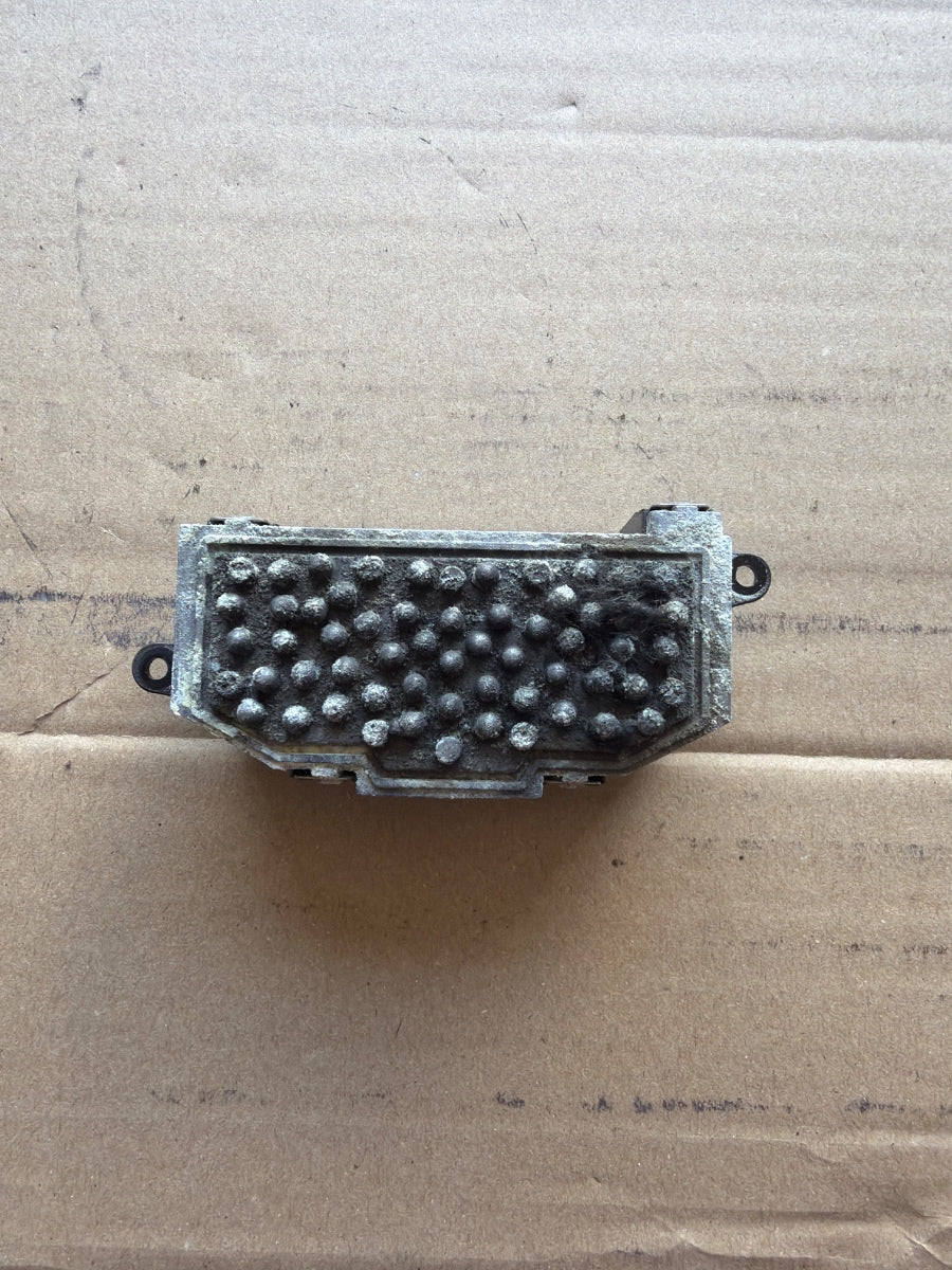 Releu aeroterma AUDI A4 IV Avant 8K5, B8 2007 - 2015 2.0 TDI CAGA, CJCA, CMEA, CMFA 8K0820521B