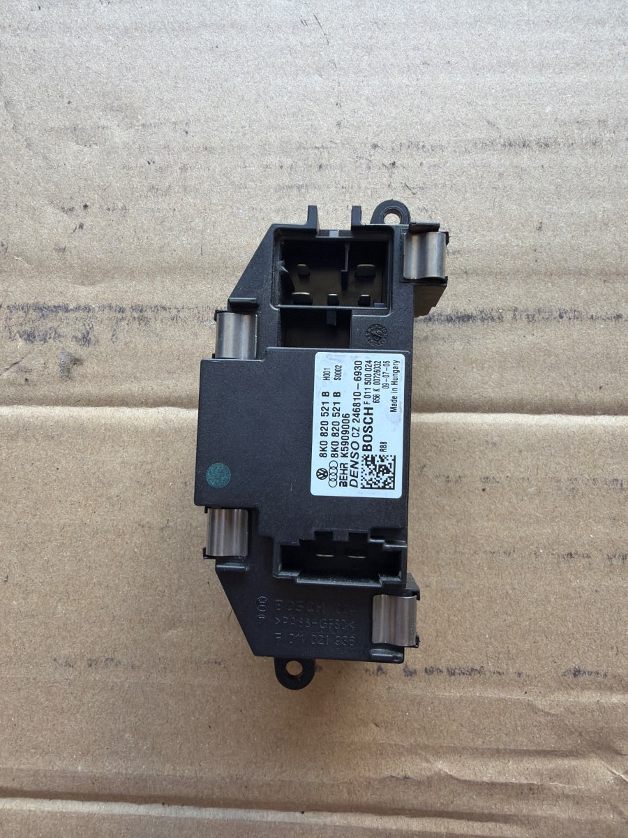 Releu aeroterma AUDI A4 IV Avant 8K5, B8 2007 - 2015 2.0 TDI CAGA, CJCA, CMEA, CMFA 8K0820521B