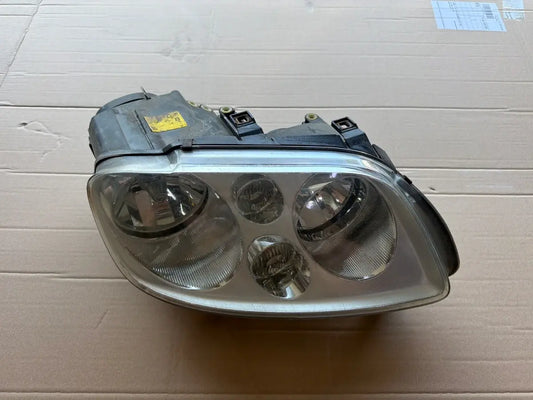 Far dreapta halogen VOLKSWAGEN TOURAN 1T12003 - 2006 0301205202 1T0941006F
