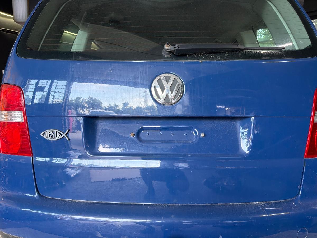 Haion portbagaj cu luneta dezechipat VOLKSWAGEN TOURAN 1T1, 1T2 2003 - 2010 , albastru LL5M