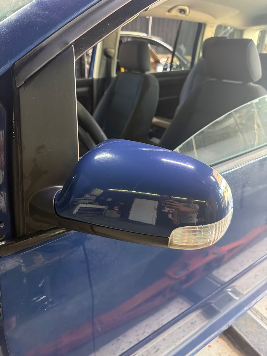 Oglinda laterala electrica portiera fata stanga VOLKSWAGEN TOURAN 1T1, 1T2 2003 - 2010 2.0 TDI 16V BKD