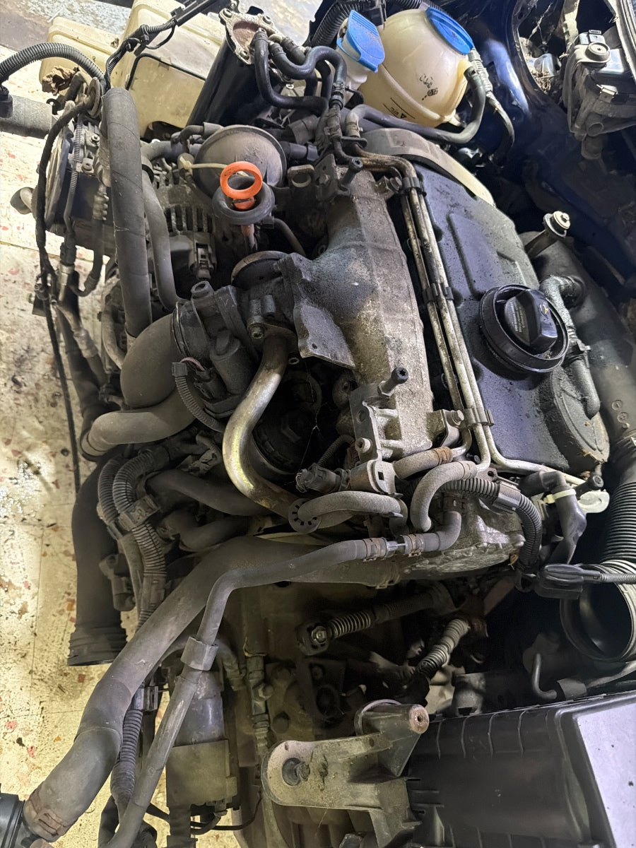 Motor complet fara anexe VOLKSWAGEN TOURAN 1T1, 1T2 2003 - 2010 2.0 TDI 16V BKD