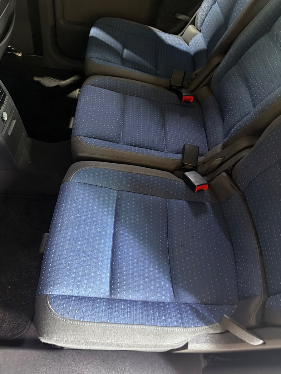 Al doilea rand de scaune VOLKSWAGEN TOURAN 1T1, 1T2 2003 - 2010 2.0 TDI 16V BKD