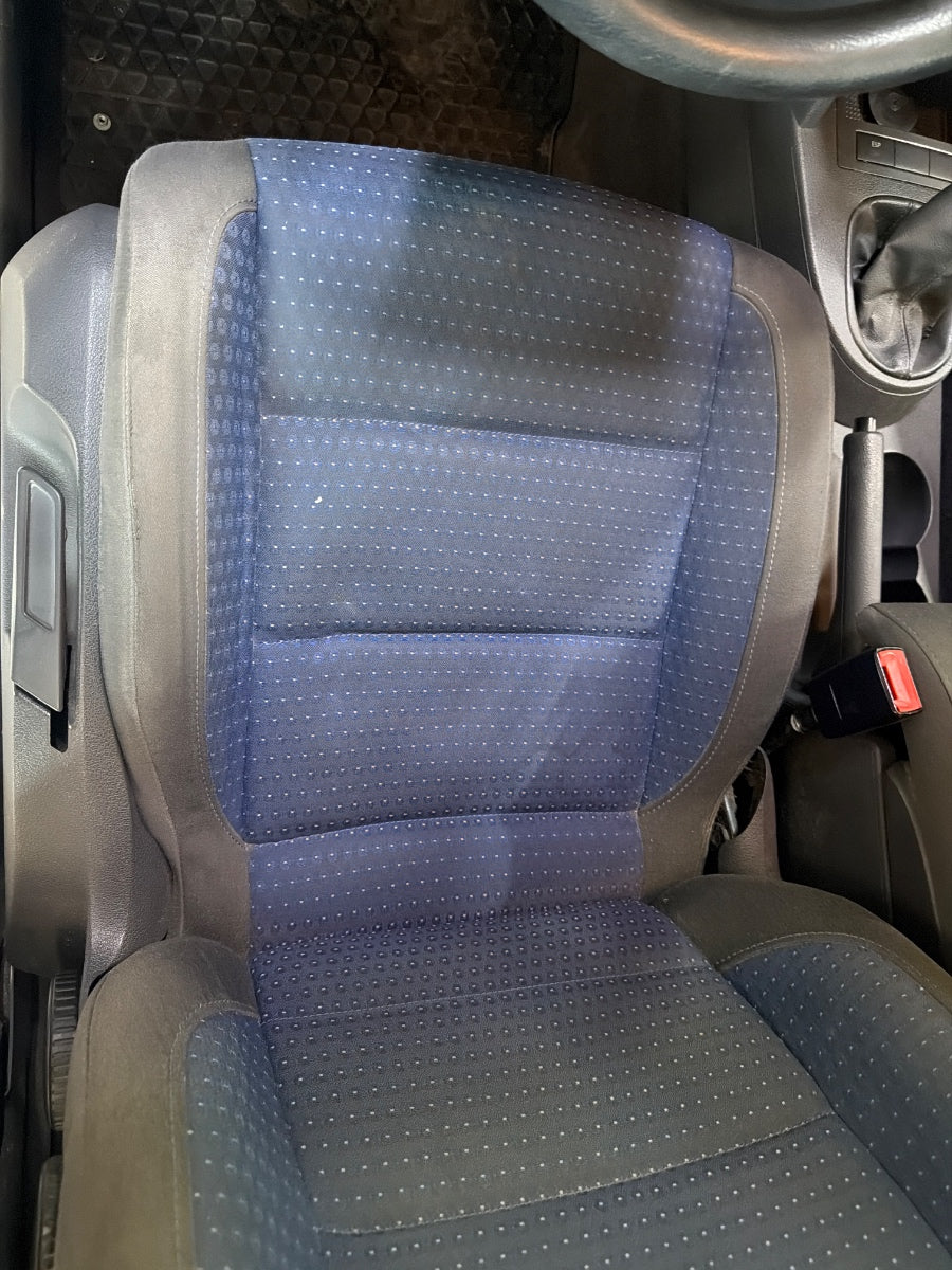 Scaun fata sofer stanga cu incalzire VOLKSWAGEN TOURAN 1T1, 1T2 2003 - 2010 2.0 TDI 16V BKD
