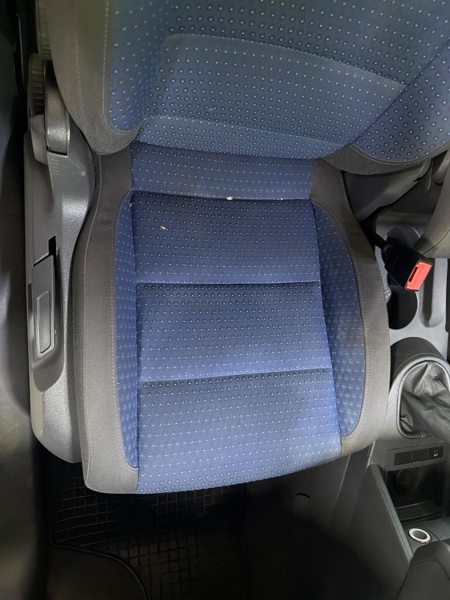 Scaun fata pasager dreapta cu incalzire VOLKSWAGEN TOURAN 1T1, 1T2 2003 - 2010 2.0 TDI 16V BKD